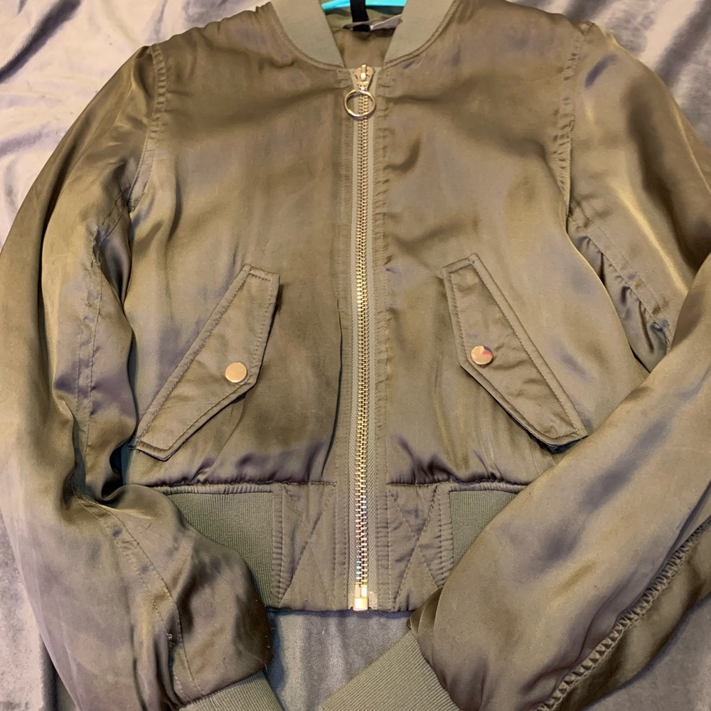 Bomber Jacket (olive green)